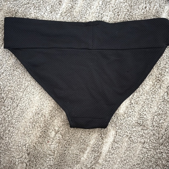 Aerie American Eagle Black Women's Textured Swim Bottoms - Picture 4 of 6
